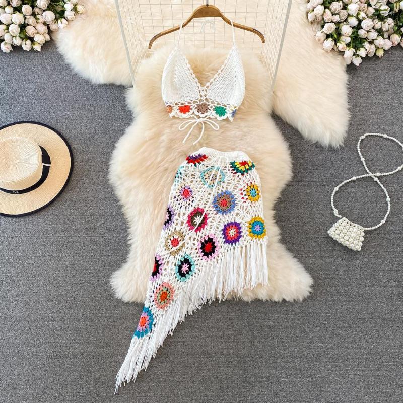 

Women's Swimwear 2023 Seaside Set Hooked Flower Hollow Hanging Neck Open Back Tank Top Two Piece High Waist Tassel Wrapped Hip Skirt, White