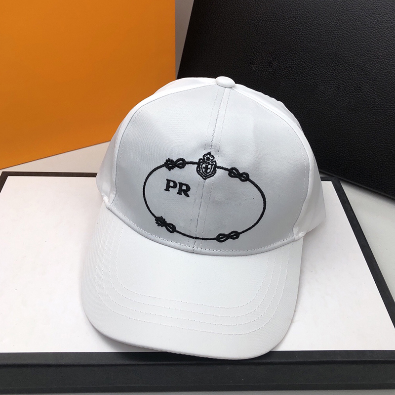 

Luxury designer hat casquette baseball hat summer sunshade hats unisex fashion style adjustable hat comfortable and breathable cap for men and women, White