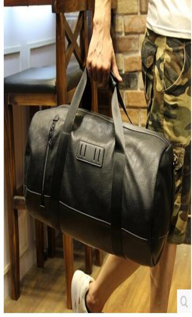 

The factory direct selling brand of outdoor leisure bag leather bags for large handbag fashion metrosexual man Korean black leathe7851379, Red
