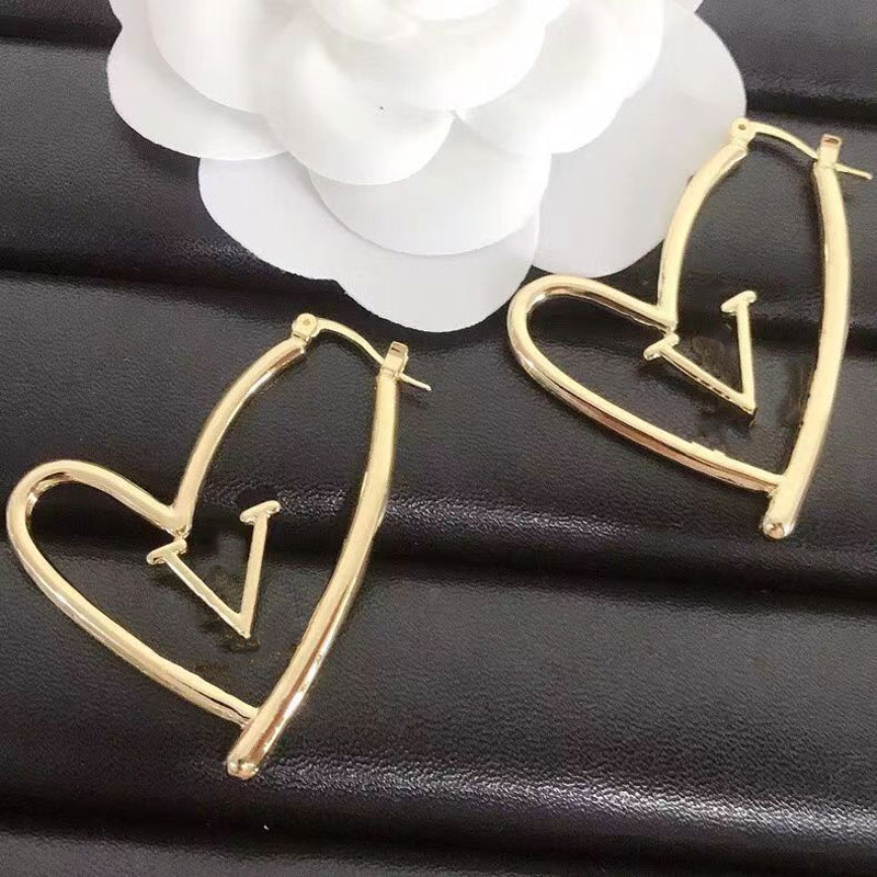 

Luxury hoop earring Stud large Hoop Earrings Big Circle earings designer earring for womens Jewelry party match Valentine's Day gift heart earrings hoops orecchini