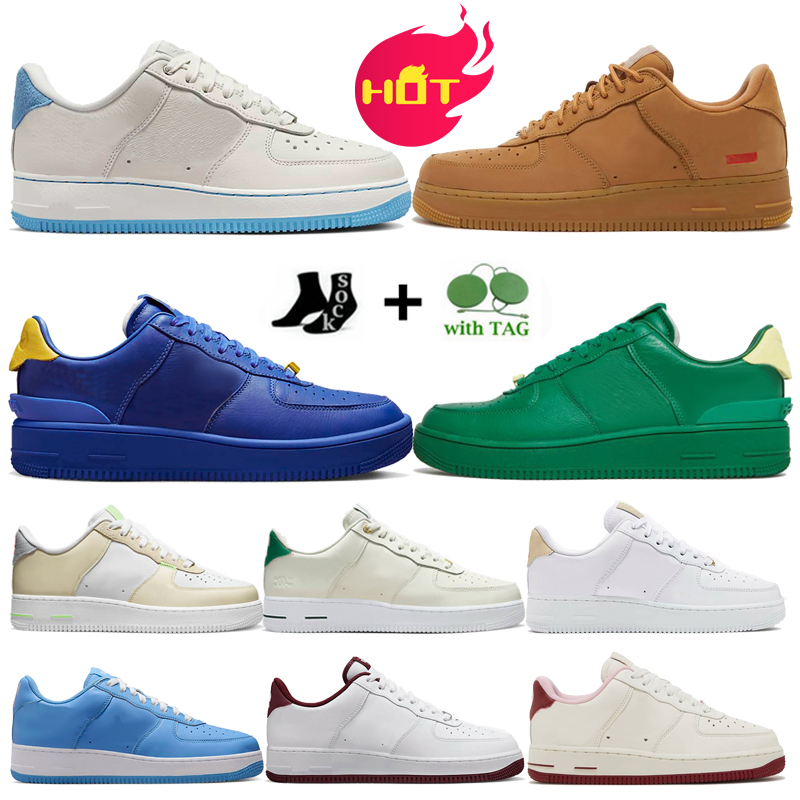 

Brand Discount Men Women Running Shoes Sports Skateboarding Ones Shoes High Low Cut White Black Outdoor Trainers Sneakers size 36-45, 30