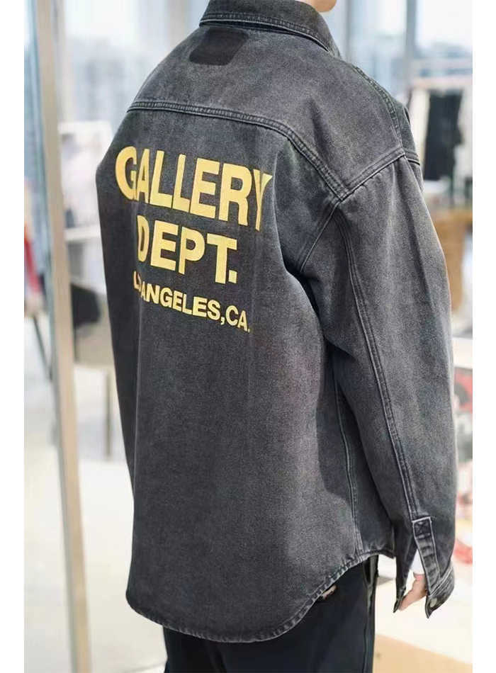 

Designer Clothing Fashion denim coats Galleryes Depts American High Street WashedPrinted Workwear Denim Shirt Jacket Loose Coat Outwear Hip Hop Streetwear, Shipping fee