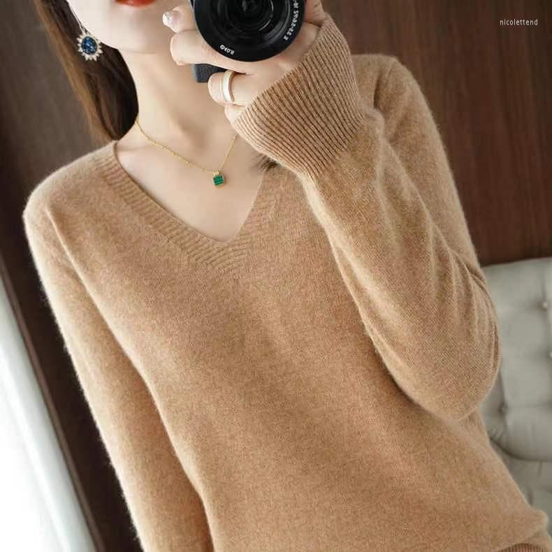 

Women's Sweaters Women V Neck Autumn Winter Solid Color Short Sweater Long Sleeve With Knitted Base W049, Red