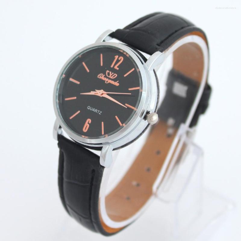 

Wristwatches 7pcs/Lot Mixed Brand High Quality Fashion Women Girls Watch Leather Strap Stainless Steel Casual Quartz Wristwatch U64M, Picture shown