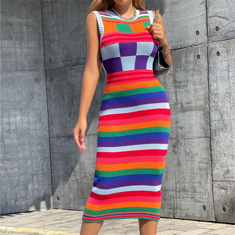 

Casual Dresses Women 2023 Autumn And Winter Fashion Color Contrast Christmas Sweater Long Slim-Fit Hip-Wrapped Knitted Dress, Multicolor