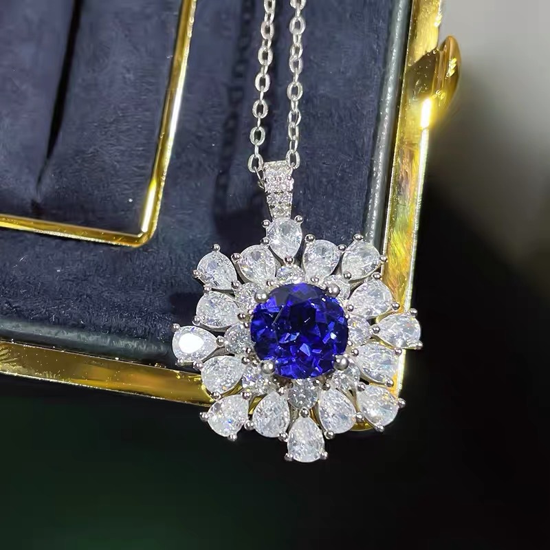 

Vintage Flower Chocker Necklace Sapphire Silver Color Engagement Wedding Pendants Necklace For Women Bridal Charm Jewelry