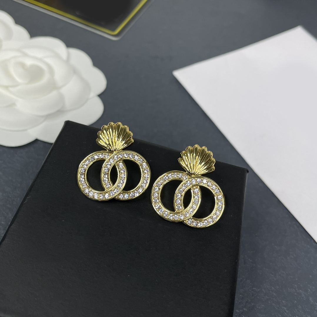 Seashell double letter diamond dangle earrings designer for woman French luxury brand camellia hoop earrings high quality wedding gift-image-860347778