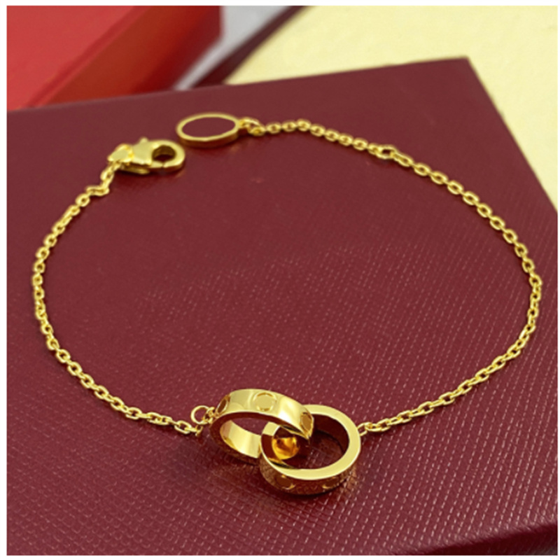 

Fashion Style Bracelets Women Bangle Wristband Cuff Chain Designer Letter Jewelry Crystal 18K Gold Plated Stainless steel Wedding Lovers Gift Bracelet