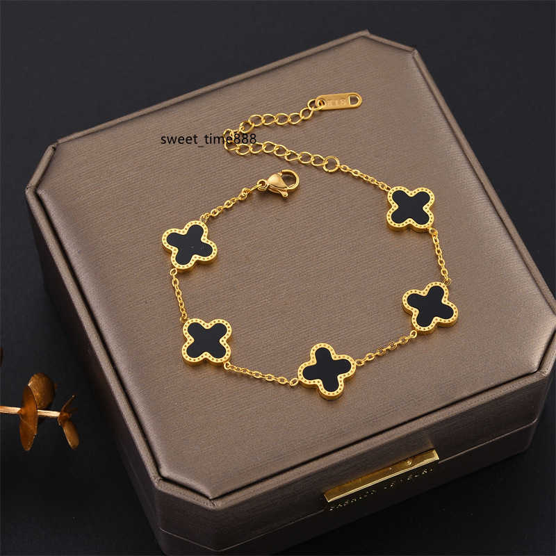 

Designer Charm Bracelet Fashion Vintage 5 motifs Bracelets Clover Leaf Necklace Luxury Design Wedding Jewelry Van 4/four flower gifts