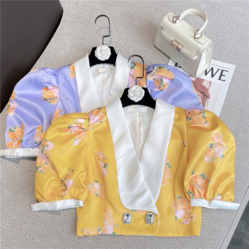 

Women' Blouses & Shirts 2023 Summer Short Fluffy Sleeve V Neck Double Breasted Rhinestone Buttons Slim Shirt Women GE660Women, Yellow
