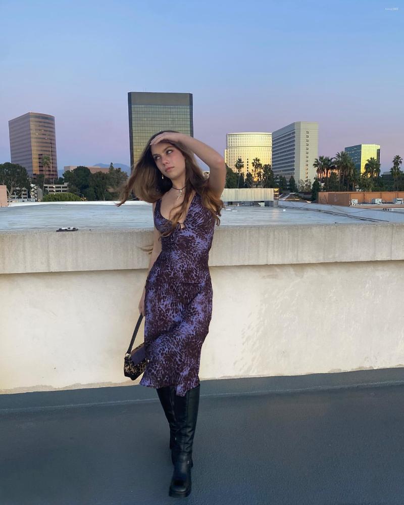 

Casual Dresses Women Sexy Blue Leopard Printed Deep V-Neck Silk Fashion Midi Dress