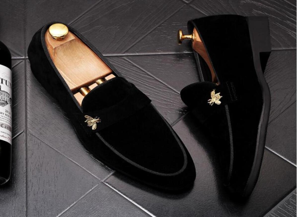 

2021 New Style Mature Men Dress Wedding Shoes Fashion Casual Office Shoes Crocodile Style Footwear Slip On Flat Driving Boat Shoes9907307, Black