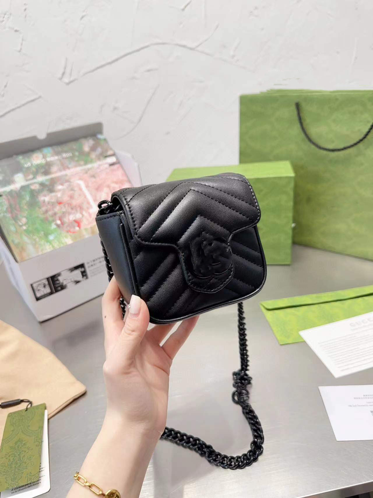 

Top quality leather women's crossbody bag luxury designer Fashion Night, Black 1