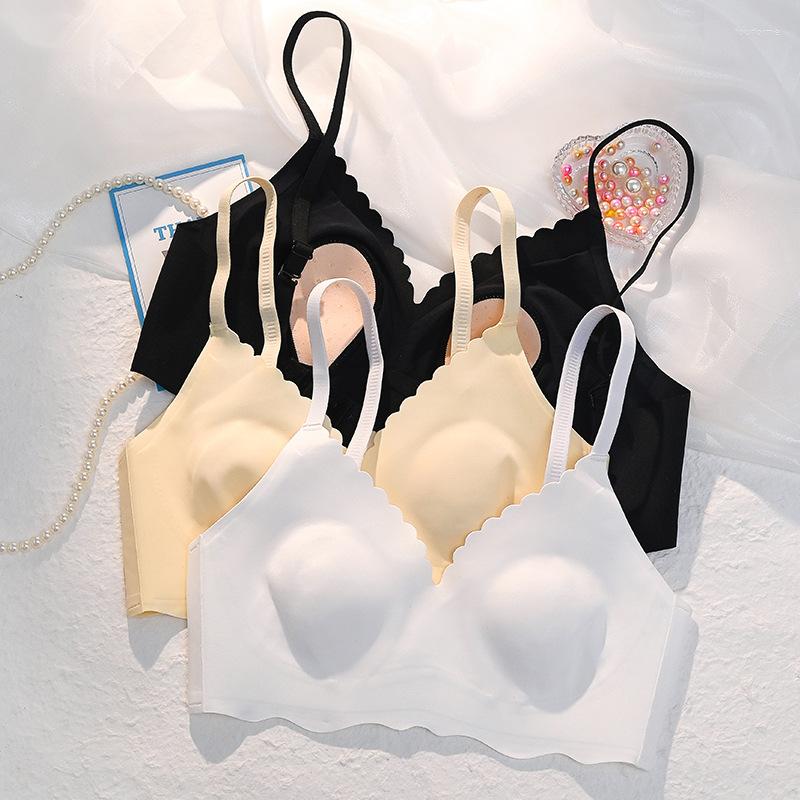 

Bras Women Bra Ultra-thin Ear Cup Seamless Ice Silk Summer Underwear Female No Steel Rings Gathering Comfortable Bralette, White