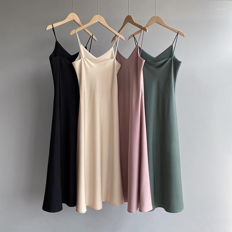 

Casual Dresses Obrix Sweet Light Basic Female Satin Dress V-Neck Sleeveless Spaghetti Strap Mid Length A-Line Style Oterwear For Ladies, Black