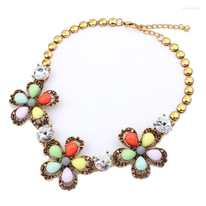 

Choker Vintage Exaggerated Elegant Flowers Necklaces For Women Statement Bohemian Jewelry