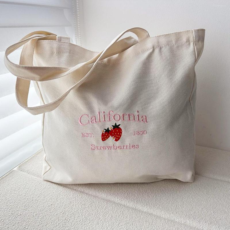 

Shopping Bags California EST.1850 Strawberries Vintage Embroidered Women Aesthetic Handbag 90s Street Fashion Reusable Canvas, Beige