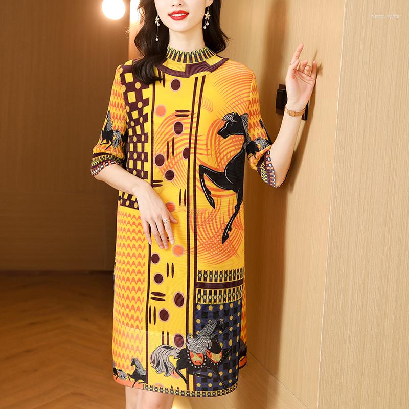 

Casual Dresses Fashion Retro Plexue Dress Female 2023 Spring National Wind Printed High-End Foreign Air Large A Word Skirt Long Sleeve, Yellow