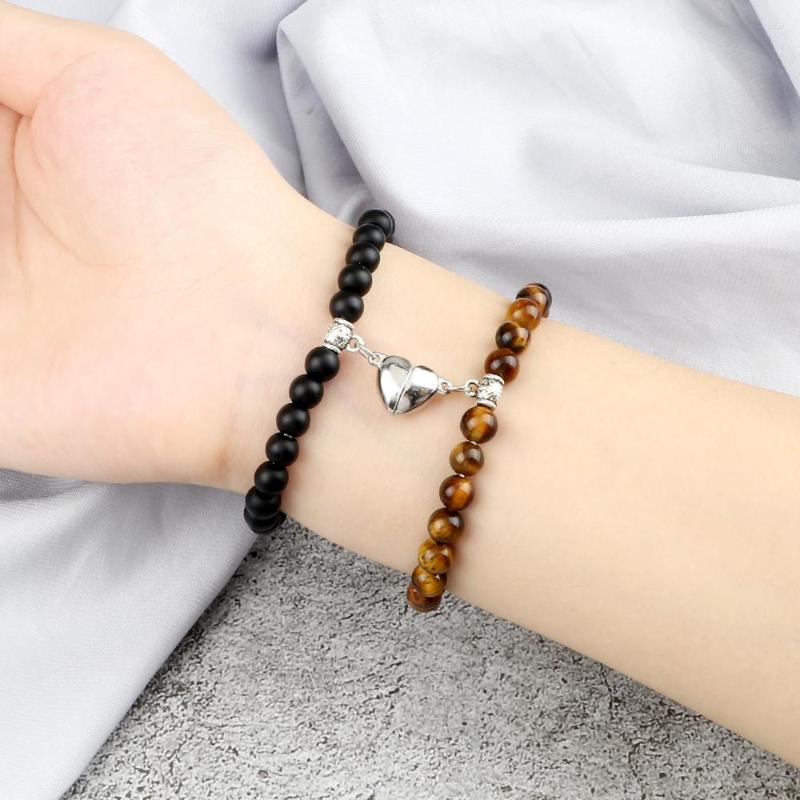 

Strand 6mm Lover Heart Magnet Bracelets Couple Romantic Jewelry Natural Tiger Eye Stone Beads Bracelet Matching Bangle Friendship Gifts