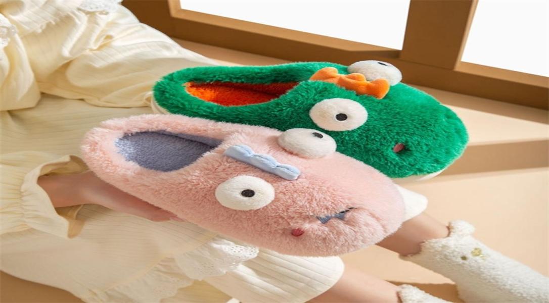 

Slippers Comwarm Winter Plush Slippers Women Dinosaur Fluffy Faux Fur Slippers Warm Couple Cotton Shoes Home NonSlip Bedroom Flat 7372578, Light tan