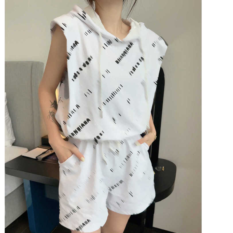 

23ss women short sets womens designer clothing Pure cotton sleeveless hooded drawstring full logo printing top tightness shorts set High quality Women Clothes a1, 14