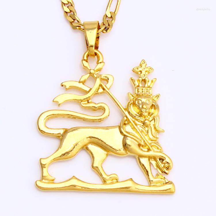 

Pendant Necklaces Golden Crowned Lion Fashion Jewelry Men And Women Gift