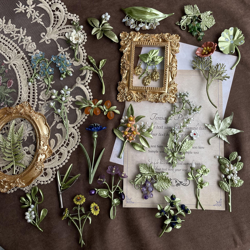 

Literature Retro Green Plant Leaf Metal Pin Brooches Pearl Flowers Brooch for Women Collar Accessories Jewelry Gifts