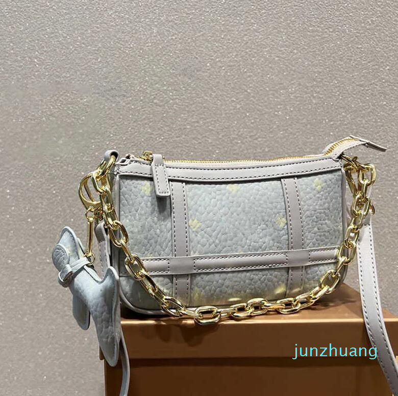 

NEW MM Luxury Designer Bag Women Mahjong Chain Shoulder Bags Fashion Designers Handbags Leather Square Crossbody 22 Shopping Bags Handbag Purse 221021, Light grey