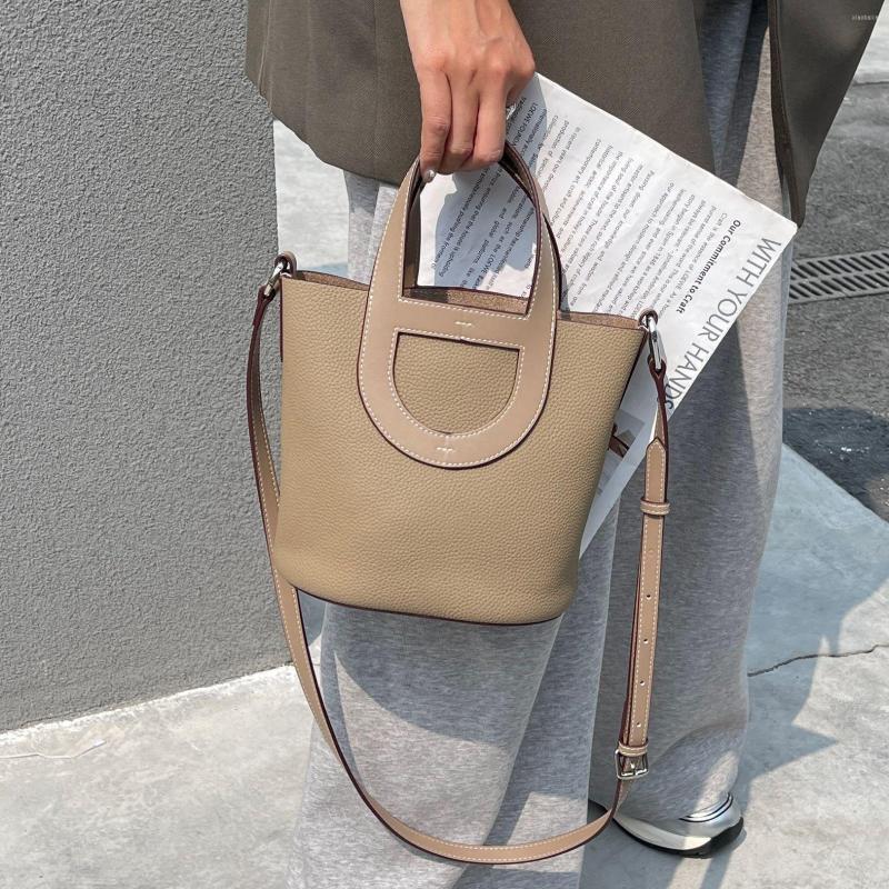 

Evening Bags High Quality Women Bucket Bag Large Capacity Brand Designer Shoulder Fashion Head Layer Cowhide Handbags, Black