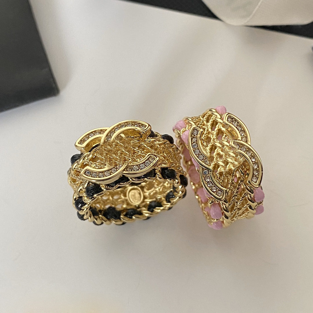 

3Style Never Fade Brand Letter Ring Gold Plated Brass Copper Open Band Rings Fashion Designer Luxury Crystal Pearl Ring for Womens Wedding Jewelry Gifts  7
