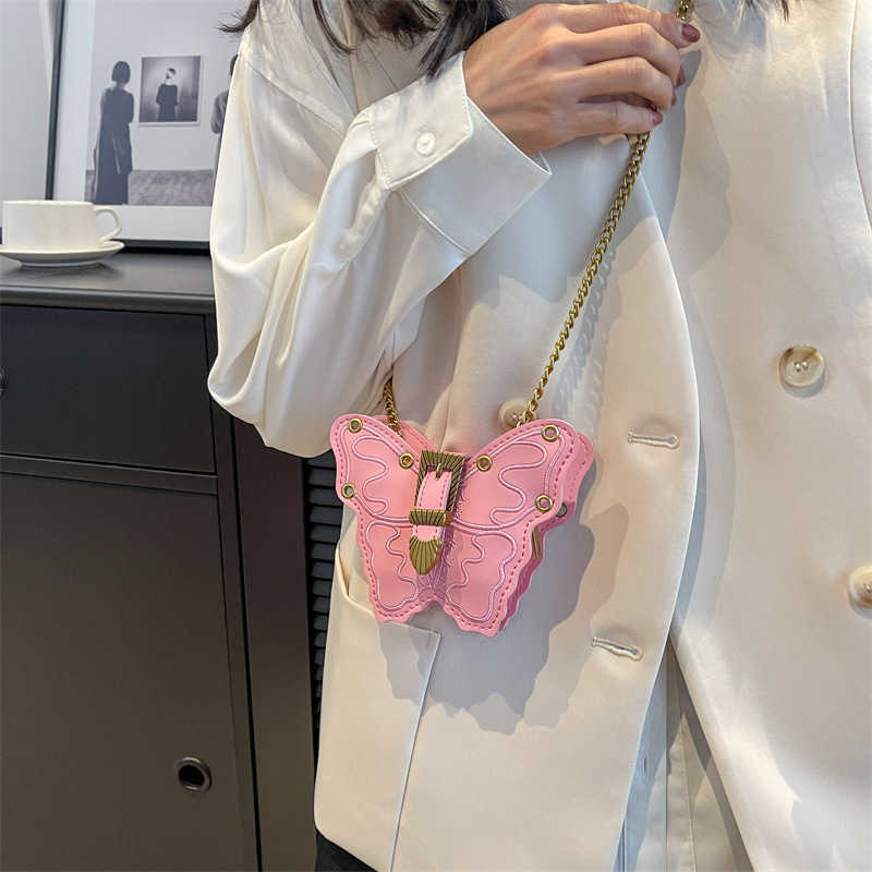 

Shoulder Bags Women s 2023 New Niche Design Mini Butterfly Chain Crossbody Bag Ins Trendy Mouth Red 230420, Pink12