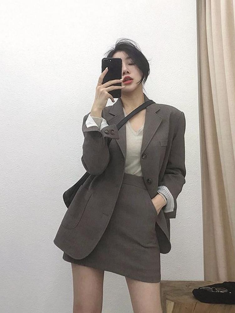 

Pants Vintage Elegant 2 Pieces Skirt Suits Women Singlebreasted Blazer High Waist Aline Mini Skirt Female Blazer Set 2022 Spring, Gray