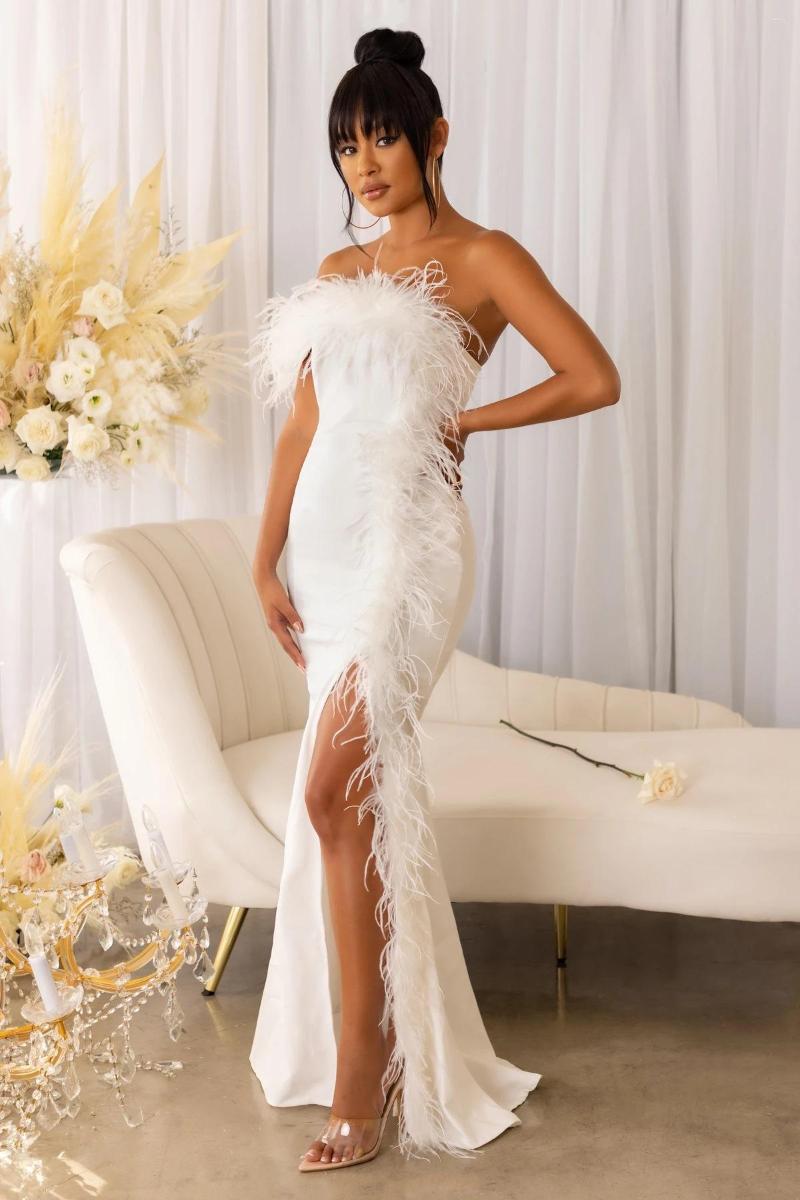

Casual Dresses RMSFE 2023 Ladies Spring And Summer Fashion Feather Stitching Sexy Slit Asymmetric Temperament Evening Dress, White