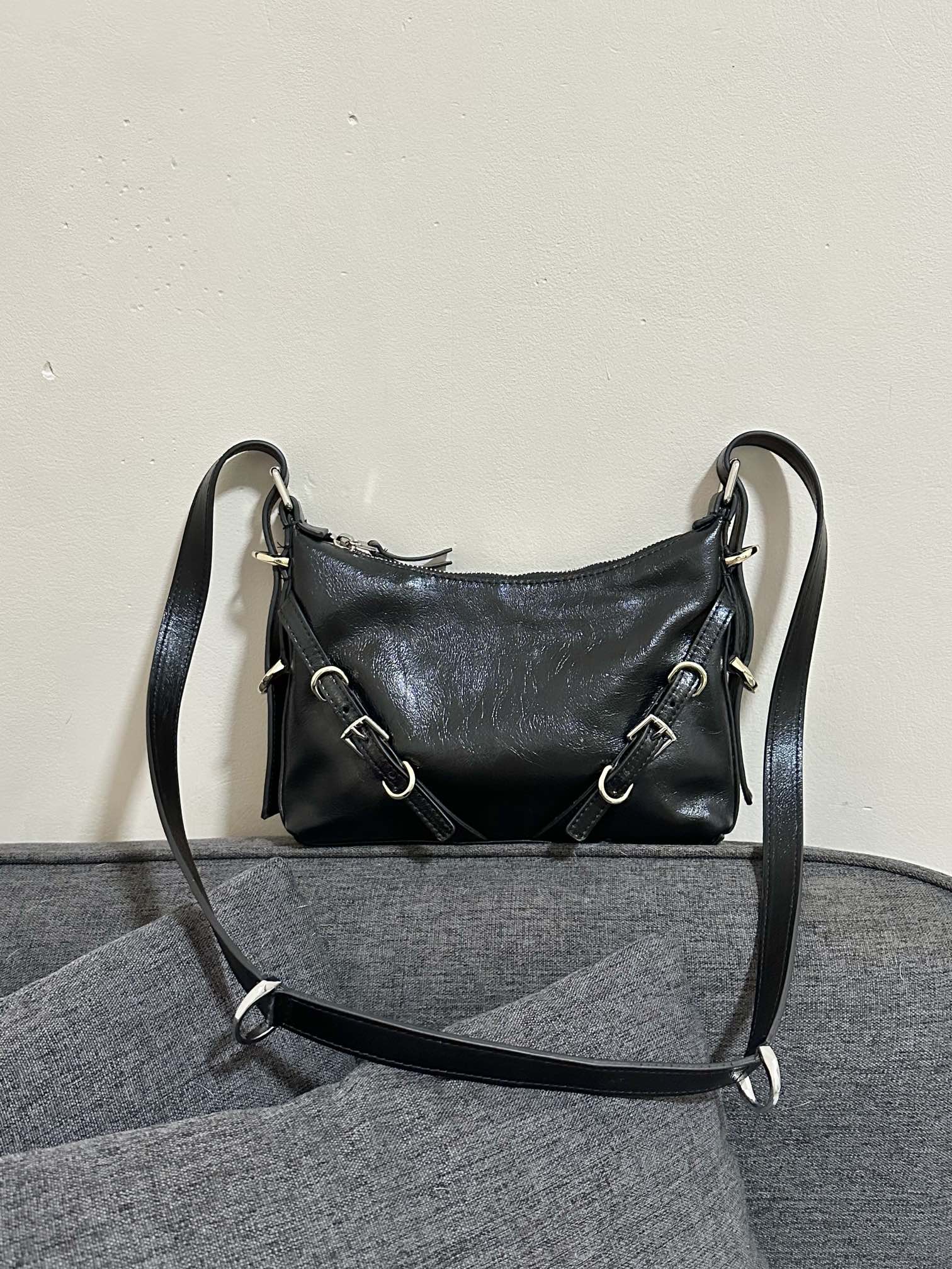 

7A Designer Bags new season Givench Voyou handbags, Black