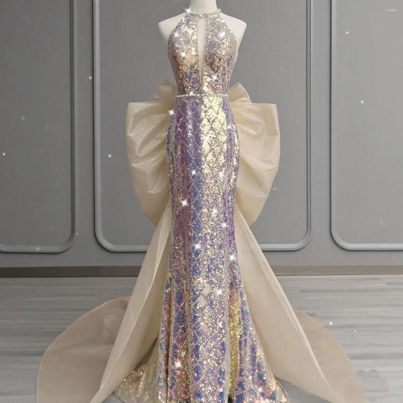 

Runway Dresses Colorful Mermaid Celebrity Halter Sleeveless Sequined Beading Backless Pearl Detachable Bow Tailing Woman Prom Gowns, Photo color
