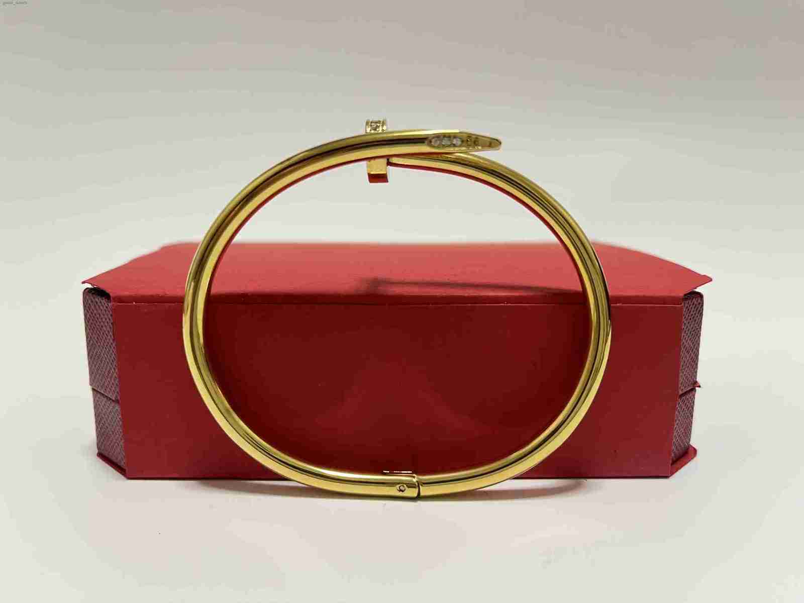 

Love Screw Bracelet Designer Bracelets Luxury Jewelry Women Bangle Fashion Accessories Titanium Steel Alloy Gold-Plated Never Fade Not Allergic 9 color