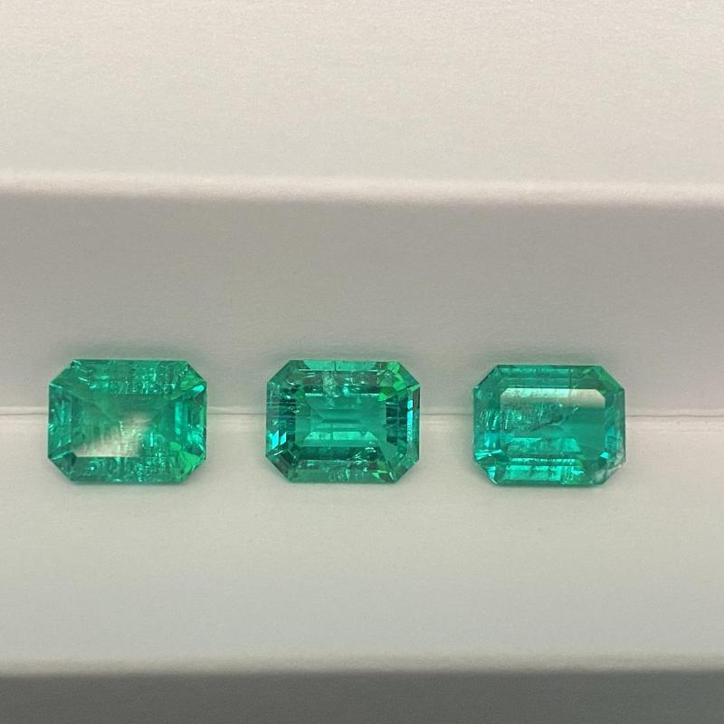 

Loose Diamonds Pirmiana 7x9mm Lab Grown Columbian Green Emerald Gmestone For Jewelry Ring Making