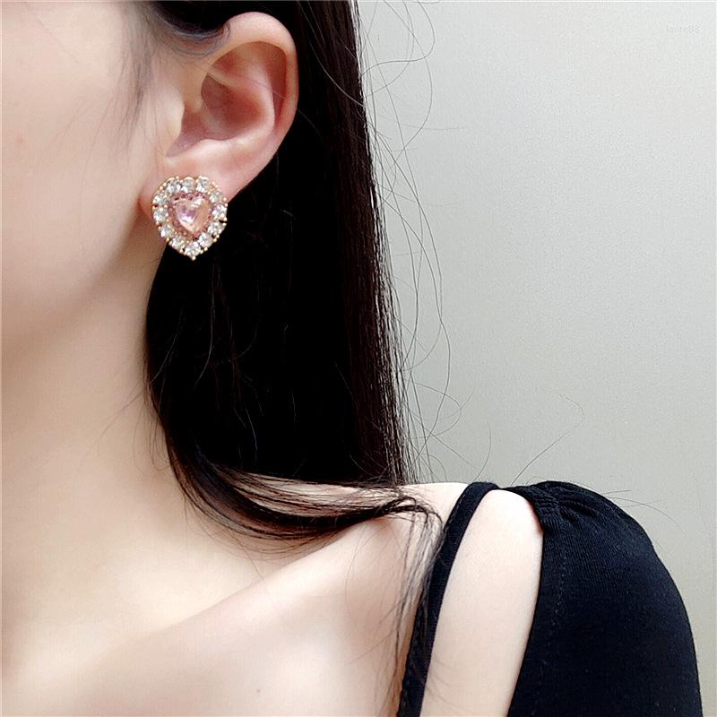 

Stud Earrings AOMU Elegant Delicate Pink Heart For Women Girls French Charm Rhinestone Baroque Fashion Party Jewelry