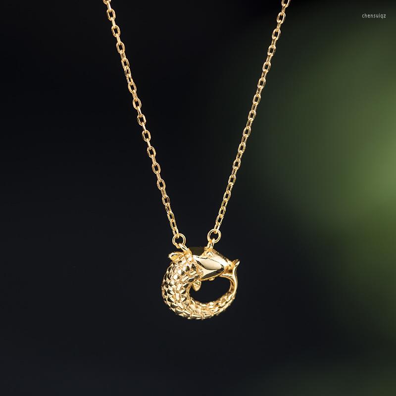 

Chains S925 Sterling Silver Golden Koi Necklace Female Ins Cold Wind Temperament Collarbone Chain Set