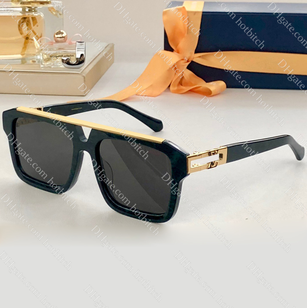 

Mascot Pilot Square Sunglasses Luxury Men Large Frame Glasses Classic Metal Letter Sunglasses High Quality Eyeglasses