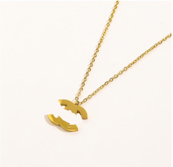 

Luxury Designer brand double letter Matte Face Pendant Necklace 18K Gold plated crystal Rhinestone sweater New necklace for women's wedding jewelry accessories