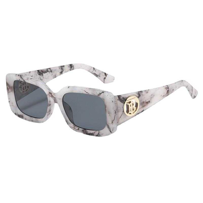 

2023 New B Family Online Red Fashion Large Frame Square Sunglasses Non mainstream Glasses