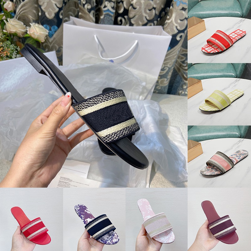 

Paris Embroidered Dazzle Designer Slippers Womens Sandals Summer Beach Stripes Floral Slides Casual Flat Sliders women ladies flip flops Embroidery letter 35-43, 18