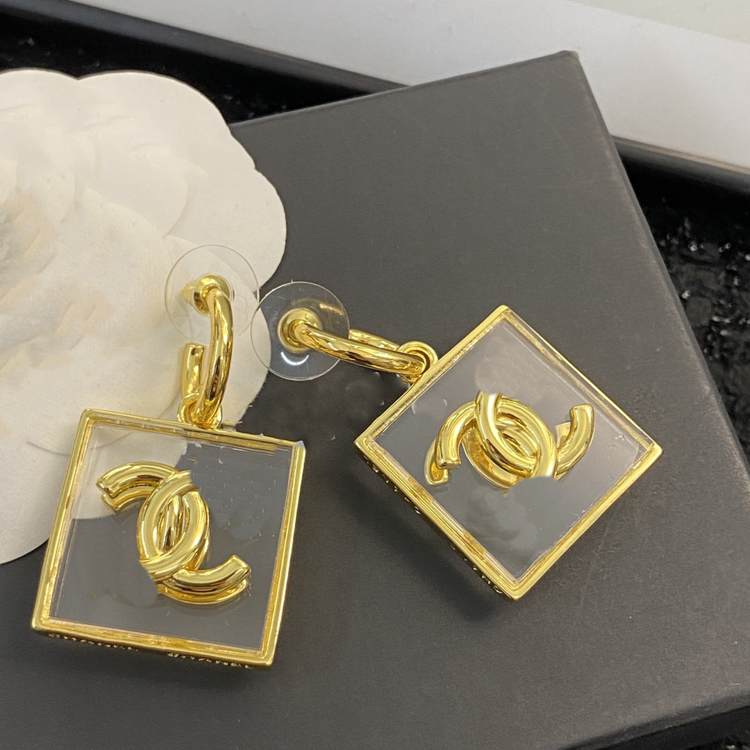 

Designer C Earring Brand Luxury Stud Earing Women Fashion Jewelry Metal Letter CCity Crystal Pearl Gold Earrings cjeweler Woman Gift orecchini j787