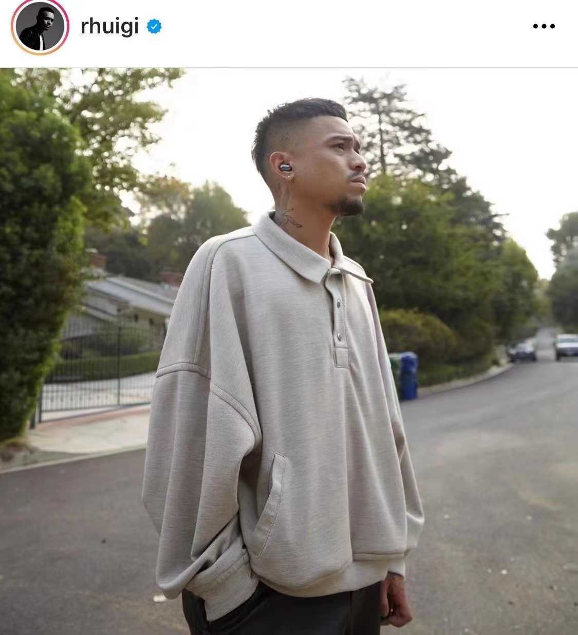 

Designer Clothing Hoodies Sweatshirts Rhude Manager Rhuigi Top Style Polo Collar Pullover Sweater Flower Grey PoloT-shirt Streetwear Pullover jacket Hip hop, Shipping fee