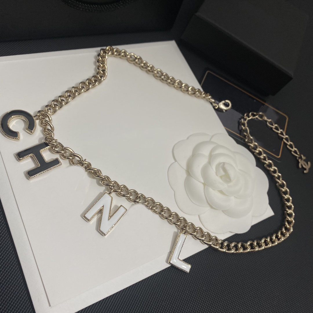 

Fashion Women Luxury Designer Necklace Long Pendant Chain Crystal Brass Copper 18K Gold Plated C-Letter Necklaces Statement Jewelry Accessories B206