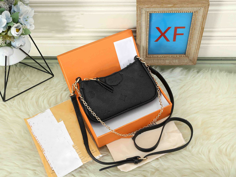 

High Quality Shoulder bags Monograms Embossed Easy Pouch On Strap Designers Bag Handbag Women Messenger Handbags WaterTote Pochette Chain Crossbody Bags Wallets, White embossing