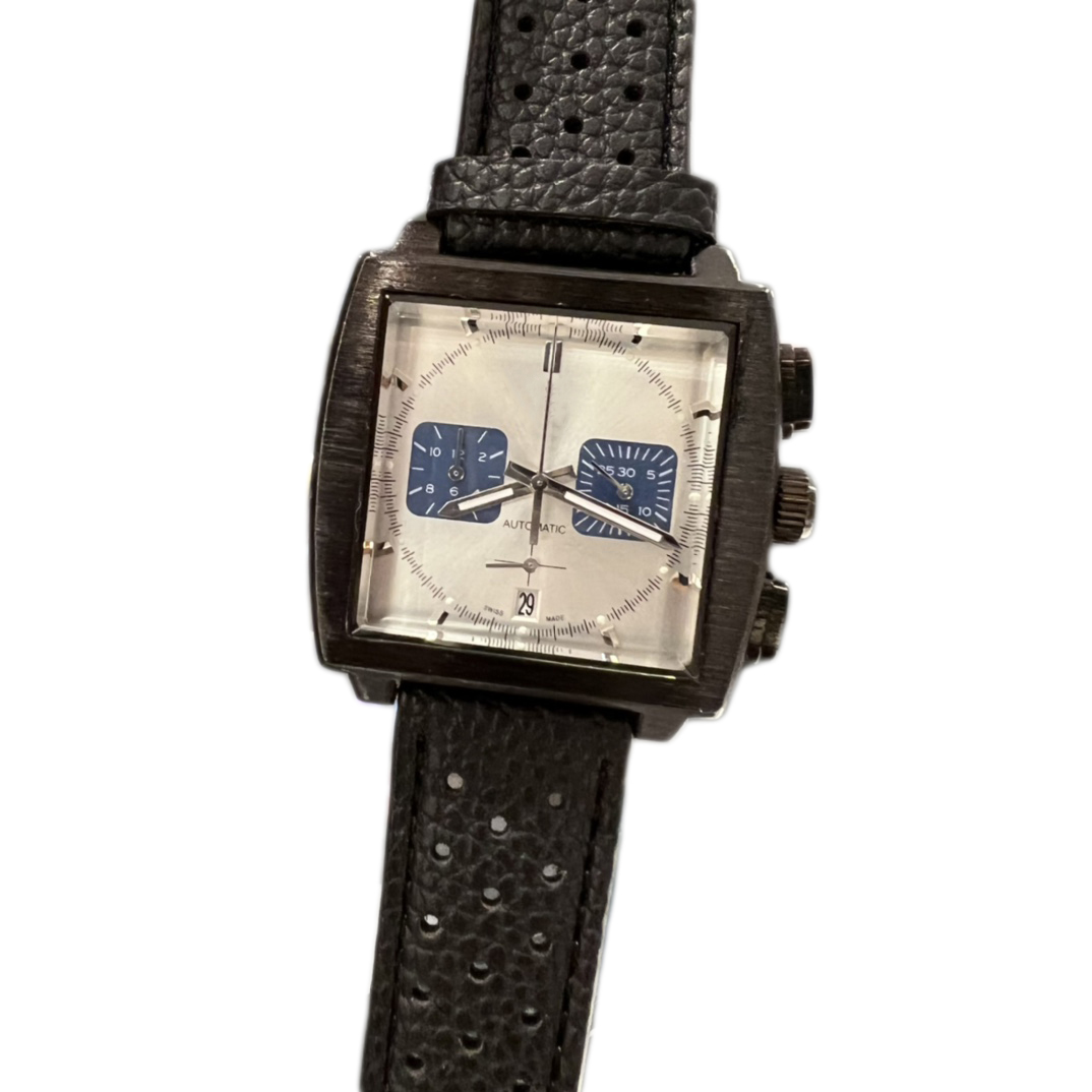 Business and leisure men&#039;s watch, leather design men&#039;s watch, color dial quartz watch.-image-860632879