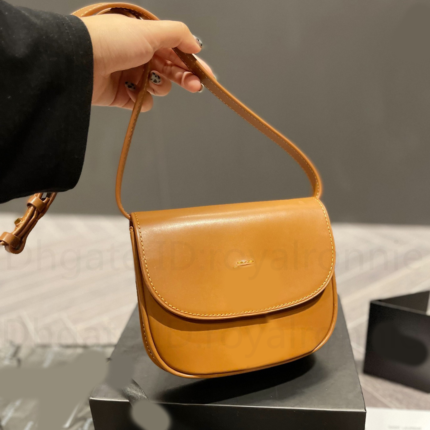 

Fashion Shoulder Cross Saddle Bags Luxury Designer Oblique Women Body Thread Diamond Lattice Plain Vintage Genuine Leather Handbags Flap Envelope bag 2023, Color 3-with logo