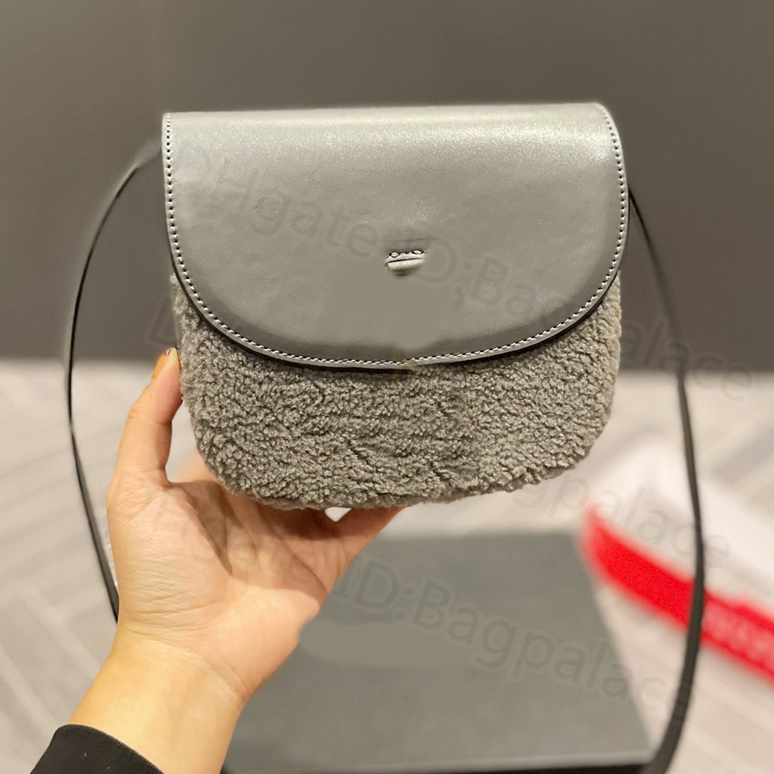 Mignon épaule sacs à bandoulière concepteur de luxe sous les bras femmes corps fil diamant treillis plaine Vintage sacs à main en cuir véritable